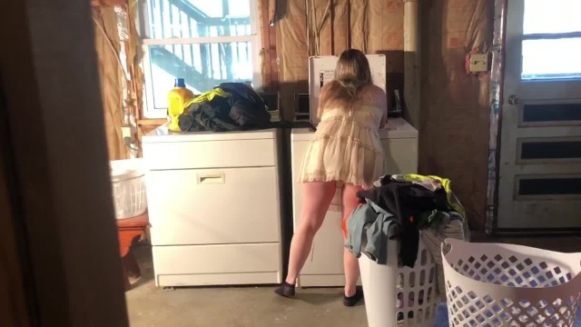 MILF Stepmom Gets Fucked over Laundry