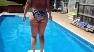 Curvy Pawg Strips And Shakes Her Big Booty Underwater Hidden Blowjob